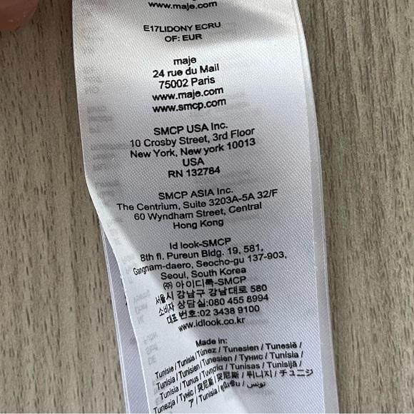 ❌SOLD❌maje: Lidony all over floral lace blouse sleeveless. T1 in offwhite. - Picture 4 of 5